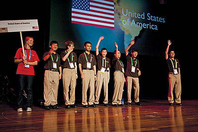 photo of Po Shen Lo and Olympiad Team