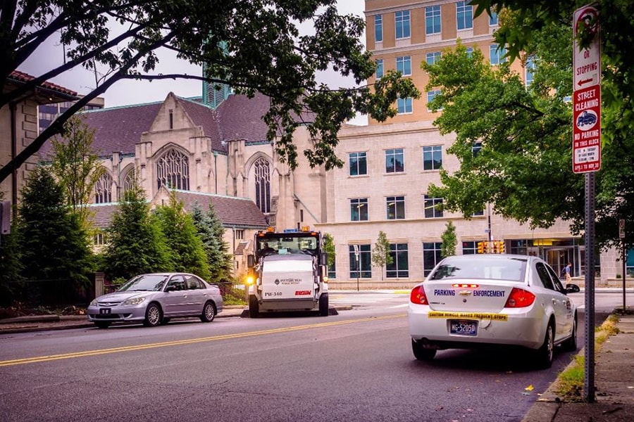 photo of street sweeper vehicle