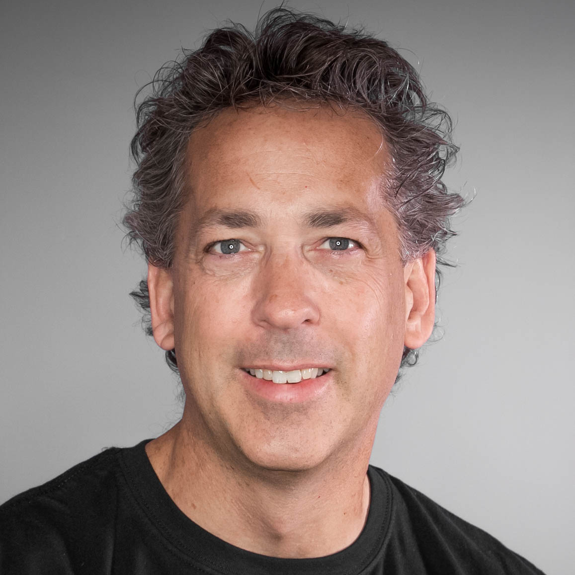 portrait of Greg Lowry