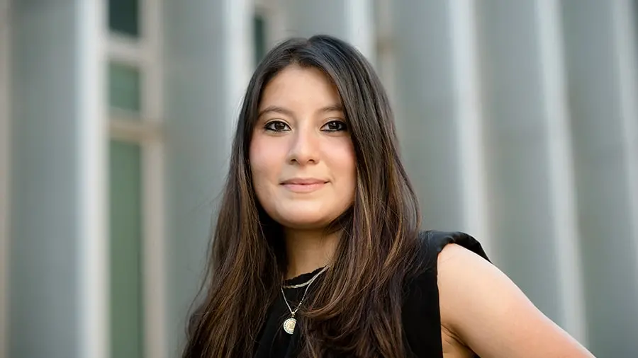 guerrero-beinecke-scholar-900x600-min1.jpg