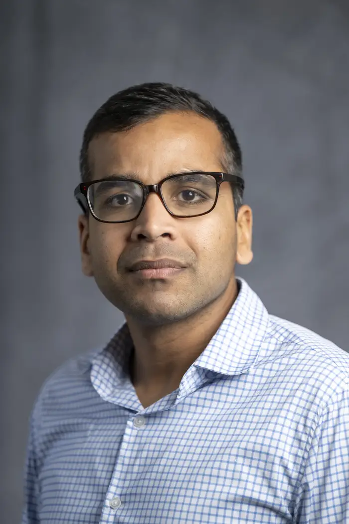 Avinash Collis