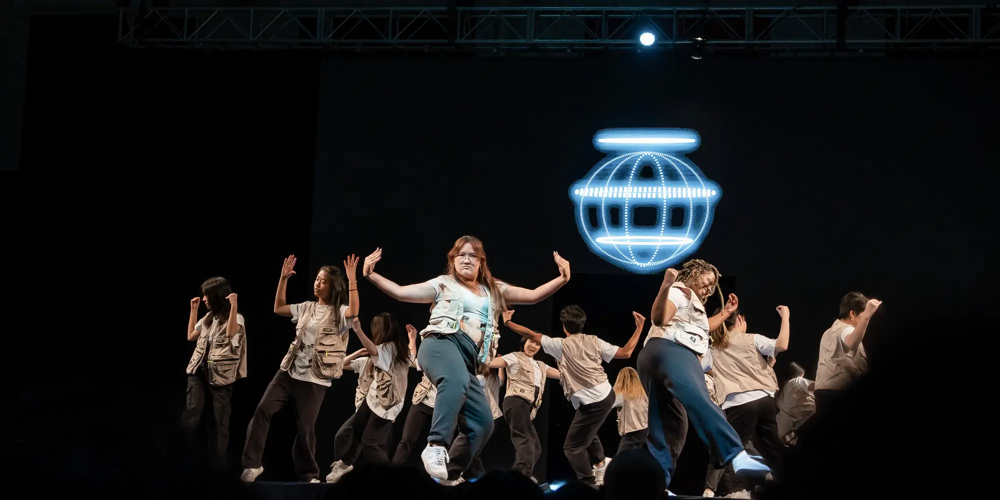 Lunar Gala dancers