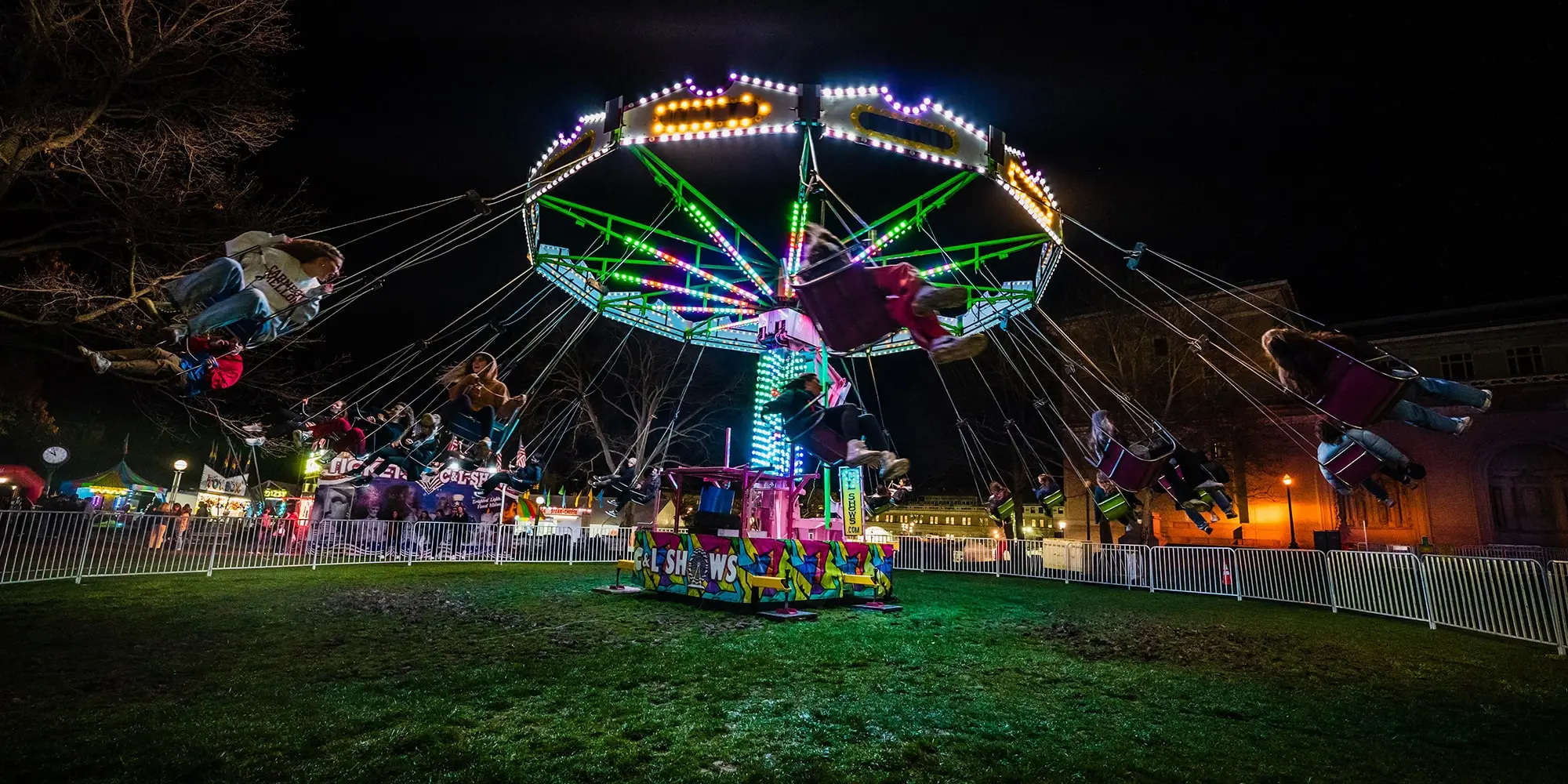 spring-carnival-midway-ride-night-2000x1000-min.jpg