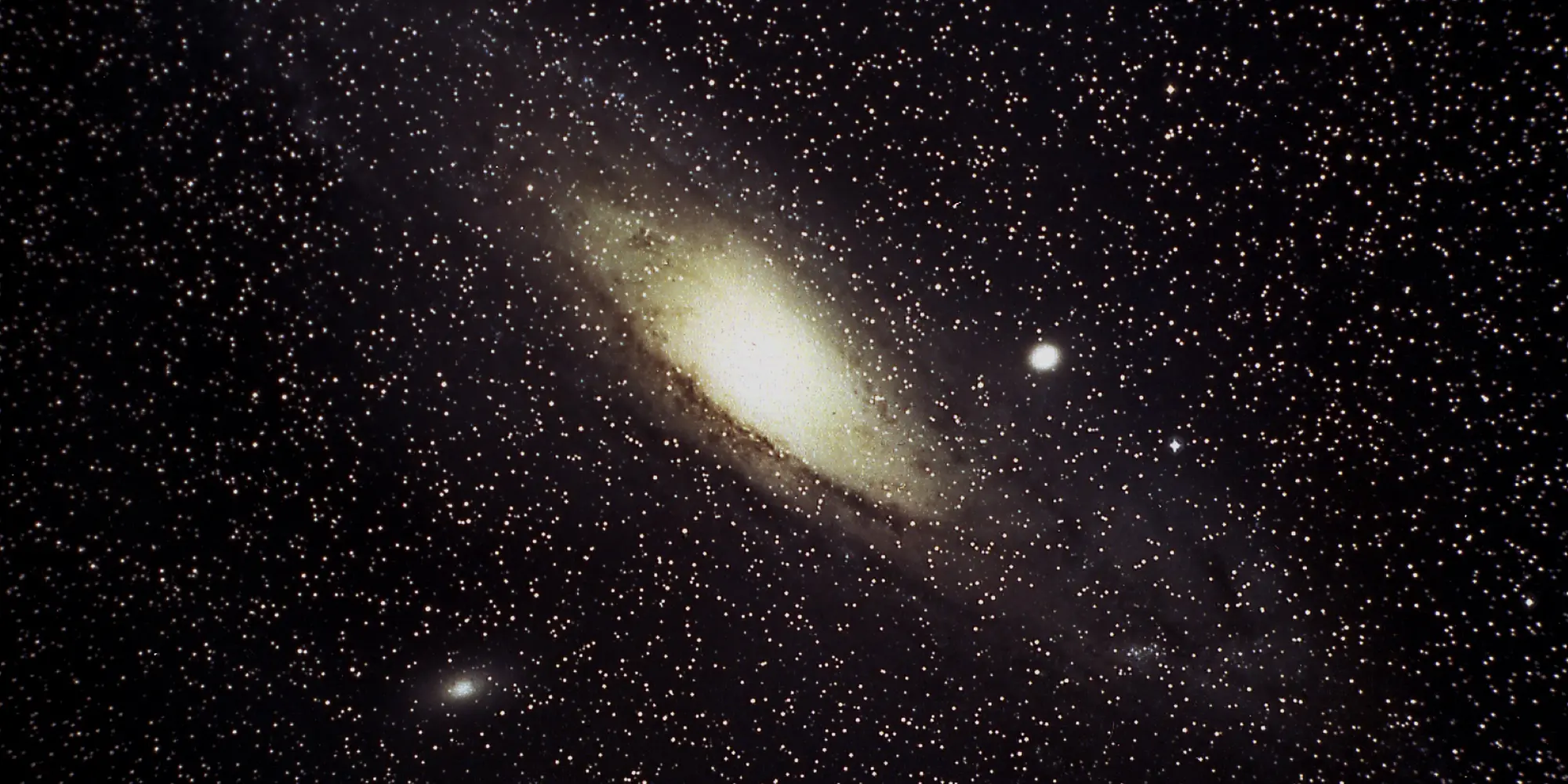 astronomy-observatory-veterans-andromeda-2000x1000-min.jpg