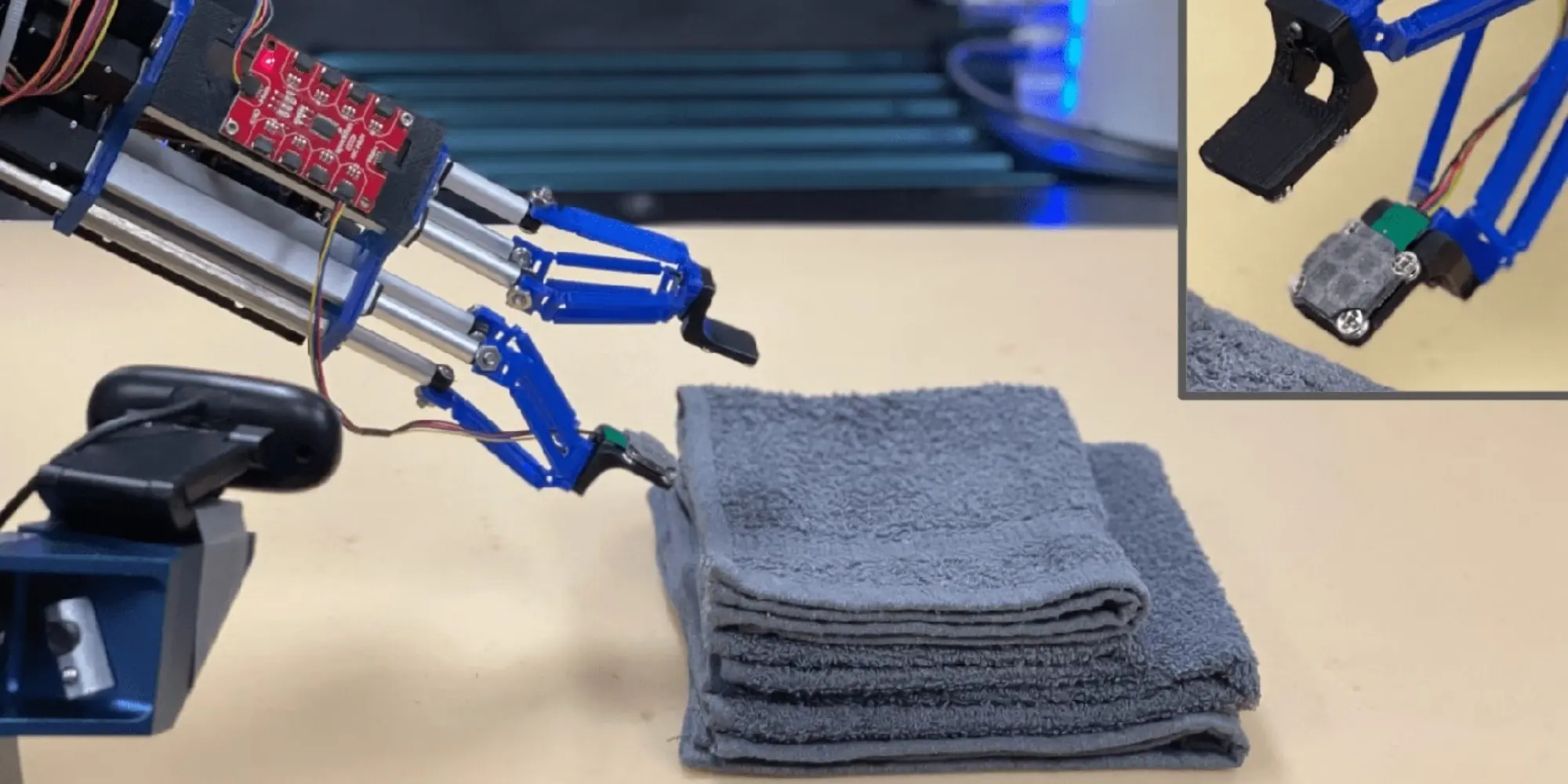 roobots-folding-laundry-1-1400x700-min.jpeg