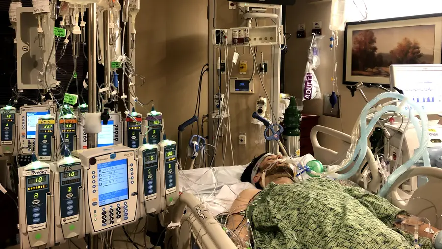 Tristan Mace in ICU on ventilator while waiting to be listed for his heart transplant (February 20, 2021). Photo courtesy of Jordan Mace