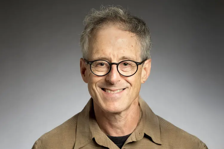 headshot of Robert Kass