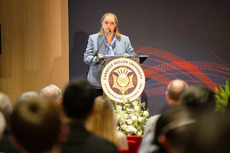 Isabelle Bajeux-Besnainou at podium