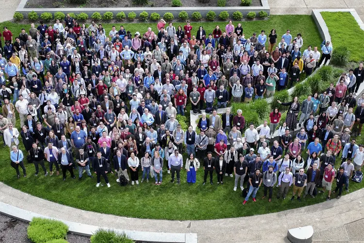 Participants of the APS Division of Particles & Fields (DPF) Meeting co-hosted by Carnegie Mellon University.
