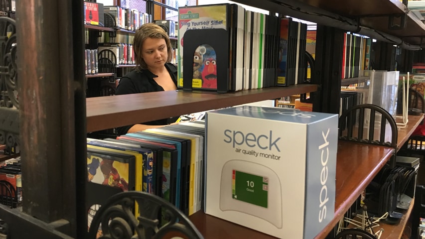 Speck in Library