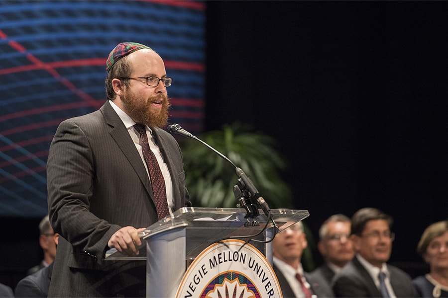 Image of Rabbi Shlomo Silverman wearing a Tartan yarmulke