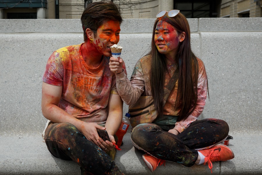 Image of students eating ice cream