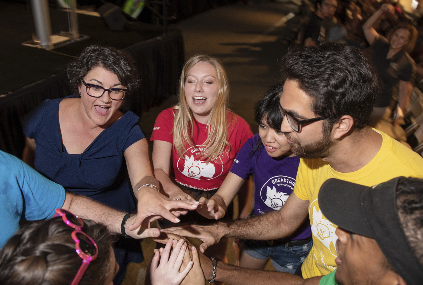 Students gather before Community Collage