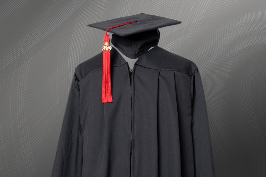 Image of bachelor's degree cap & gown