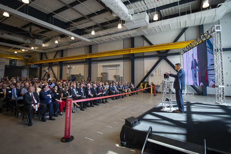 A photo of Gary Fedder speaking.