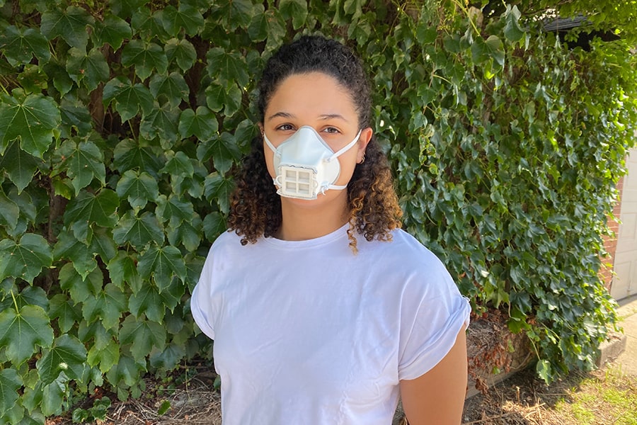 molding-masks-against-coronavirus-martelli-900x600-min.jpg