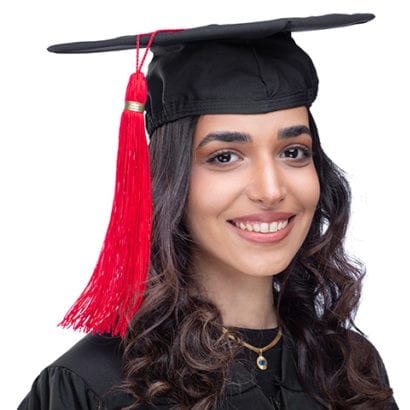 qatar-graduation-dina-abdelazeem-900x900-min.jpg