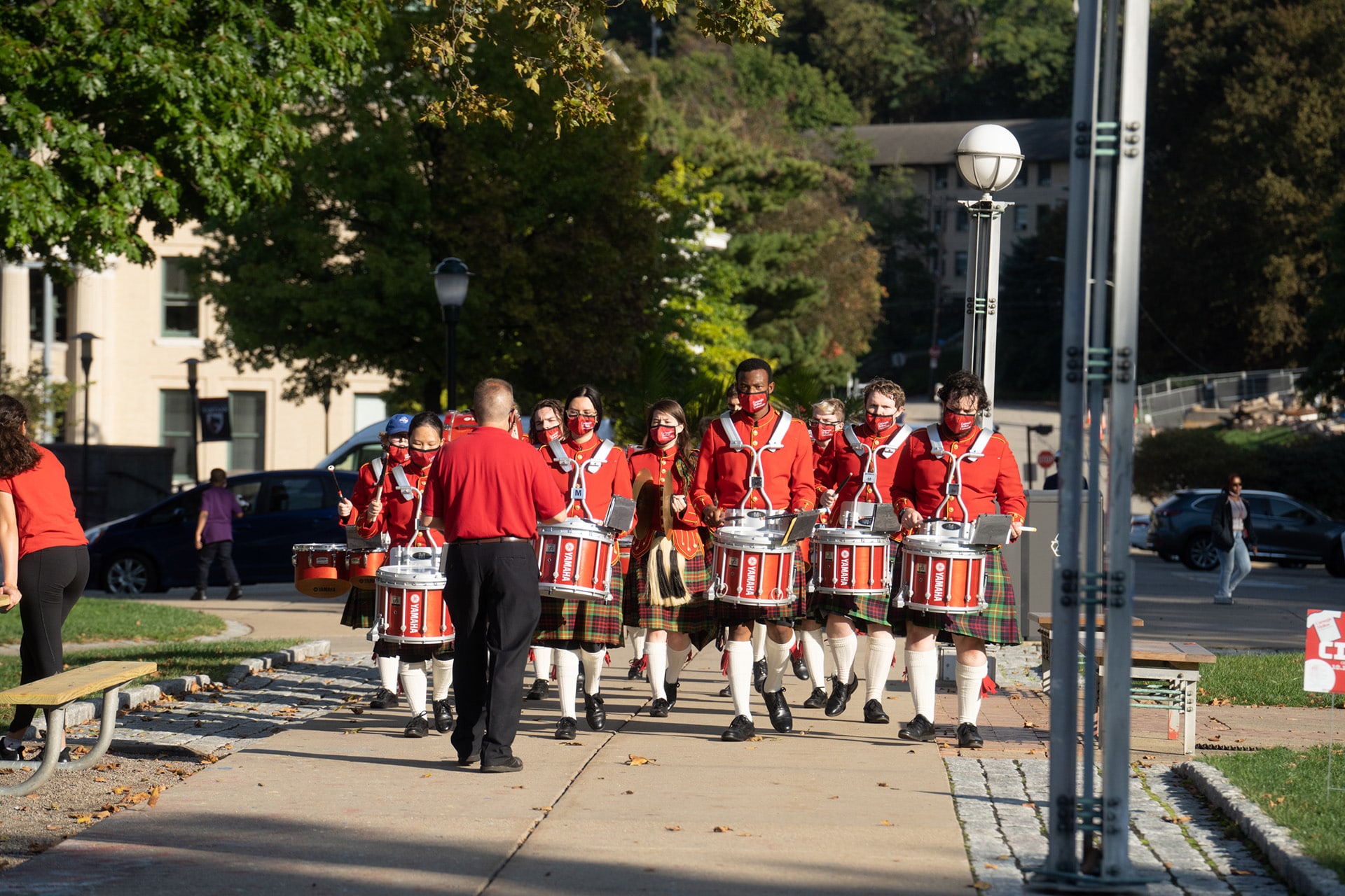 family-weekend-bagpipes-1920x1280-min.jpg