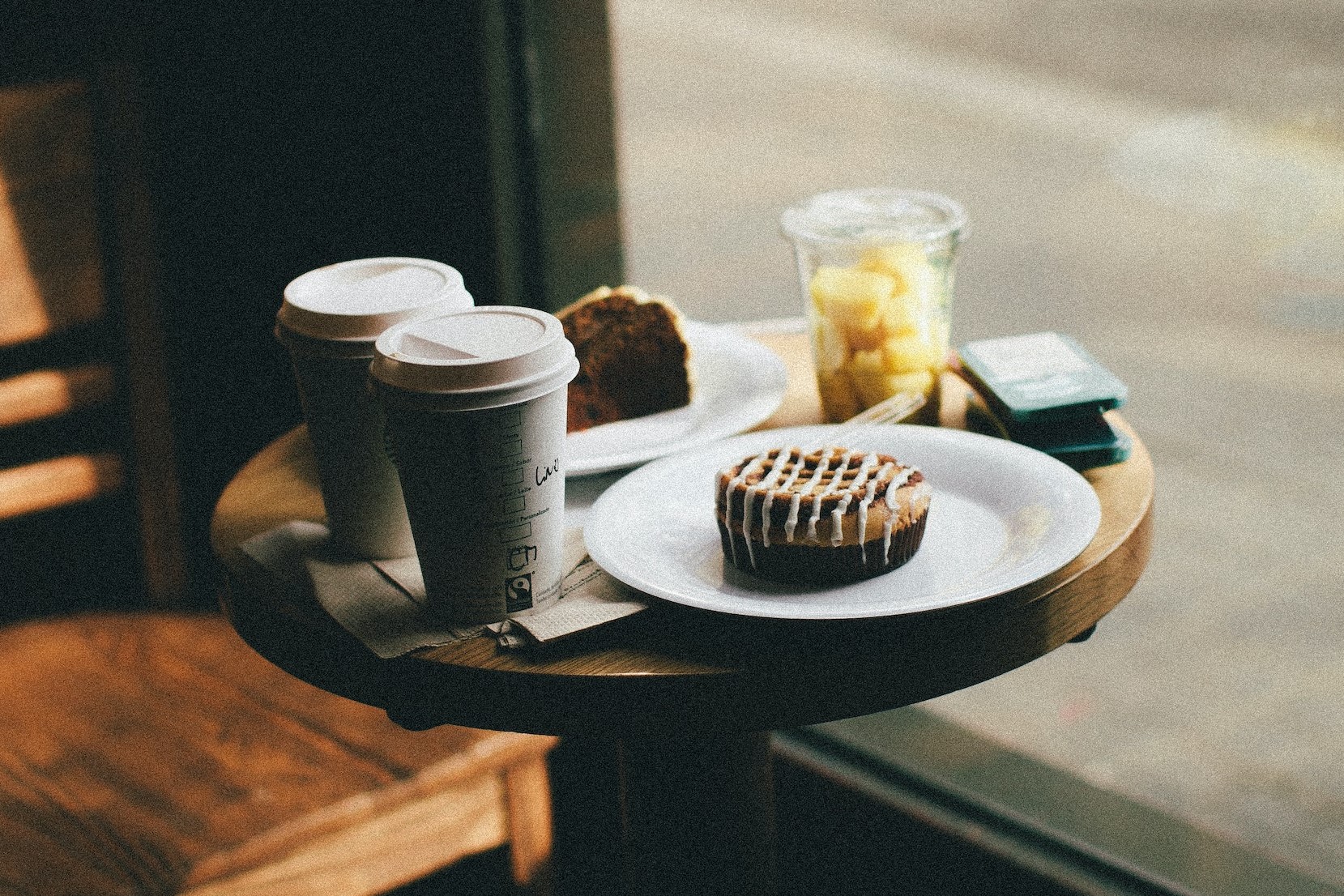 coffee cups and breakfast