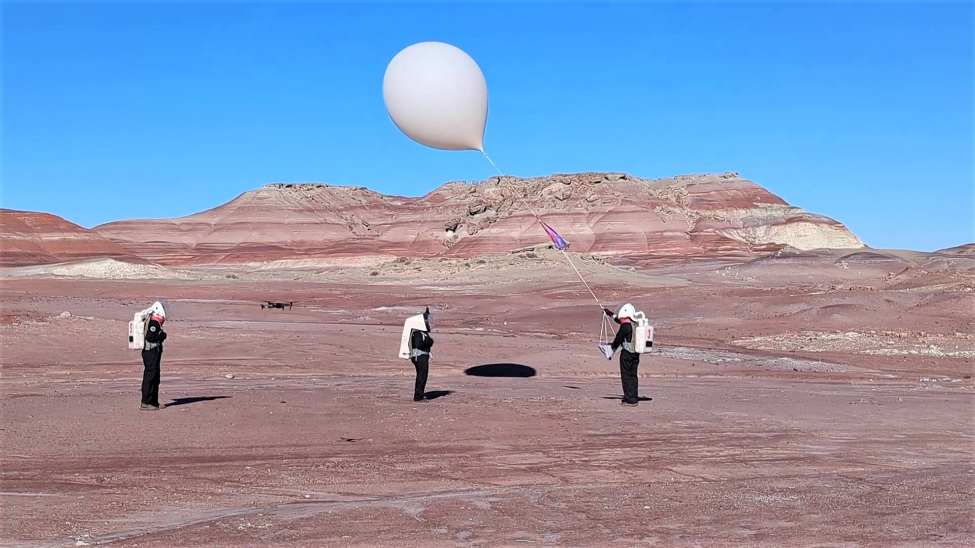 1026_mars-preparations-ferrone-balloon-1920x1080.jpg