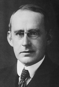 Arthur Eddington