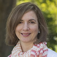 outdoor portrait of Anne Lambright