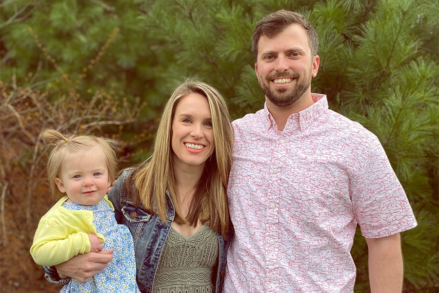 image of Perry Cansick, his wife and daughter