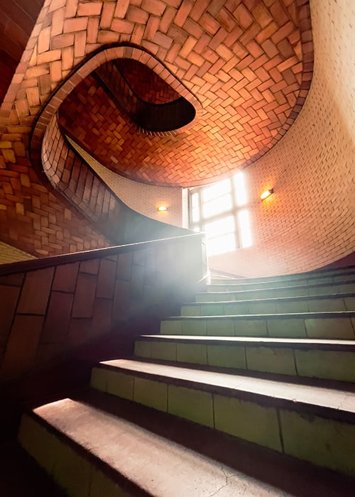 baker hall staircase