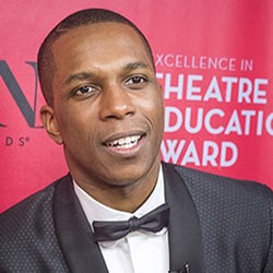 portrait of Leslie Odom Jr. 