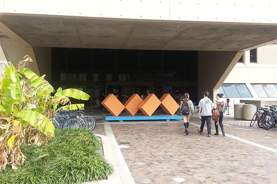 the love of two oranges sculpture in front of Wean Hall 5th floor entrance