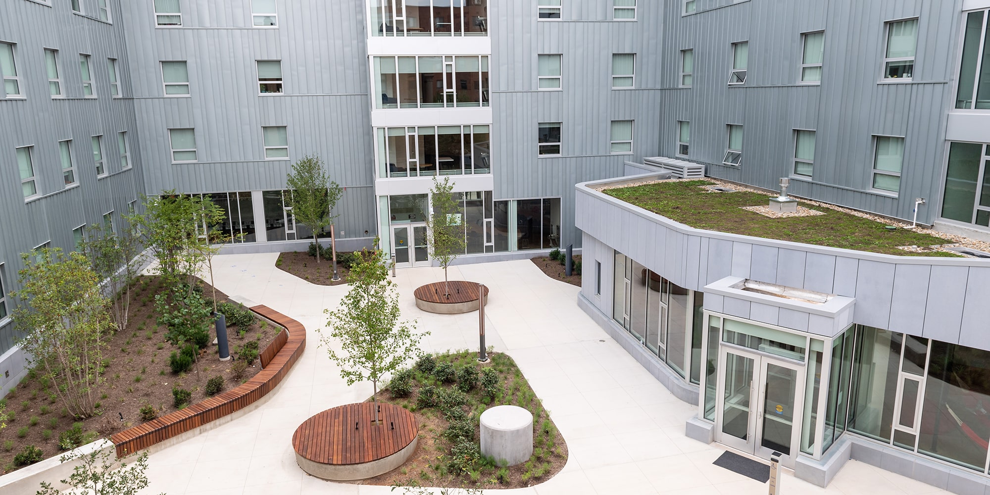 Fifth and Clyde House courtyard