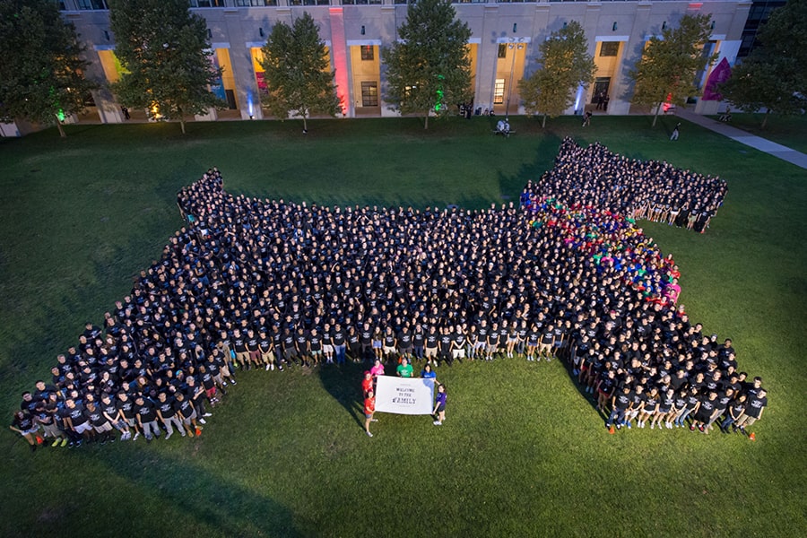 image of students forming a Scotty Dog on the Cut