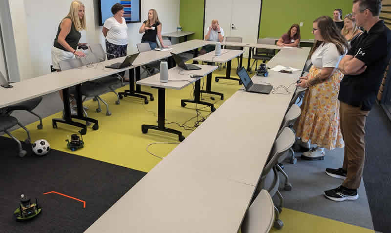 Industry 4.0 Teacher Academy