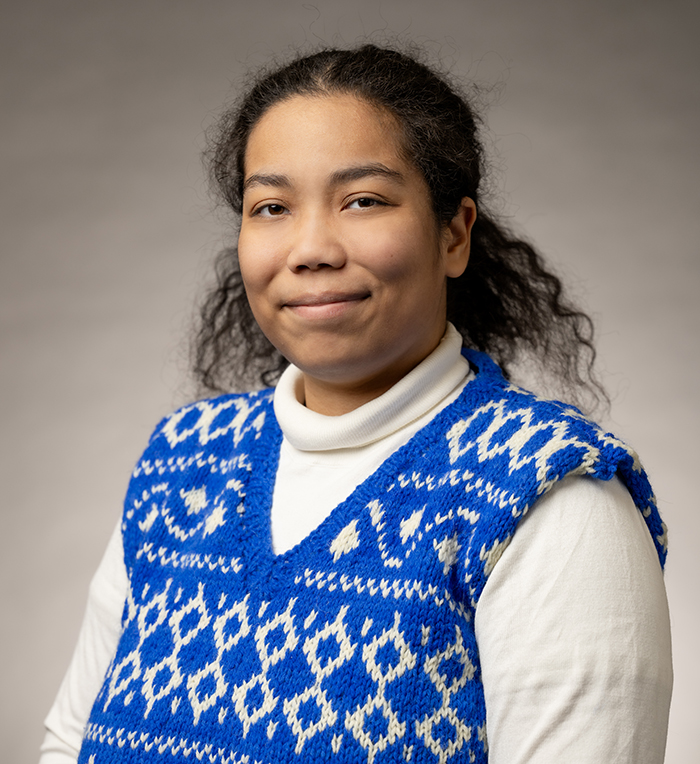 Headshot of Victoria Hopkins