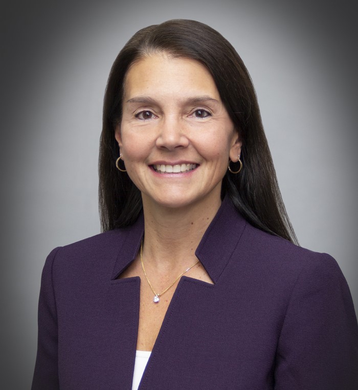 Headshot of Sandra DeVincent Wolf