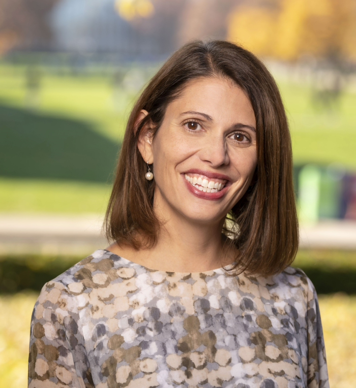 Headshot of Teresa Violi Trombetta
