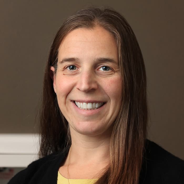 portrait of Candace Bever