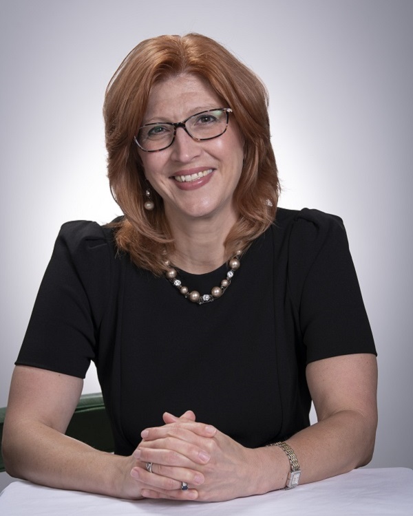 photo of Lorrie Safar