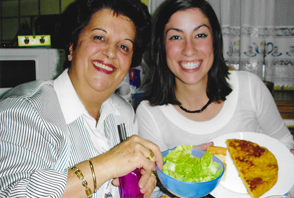 Jaycie King poses with her host mother, Clemen, and a plate of homemade tortilla de patatas