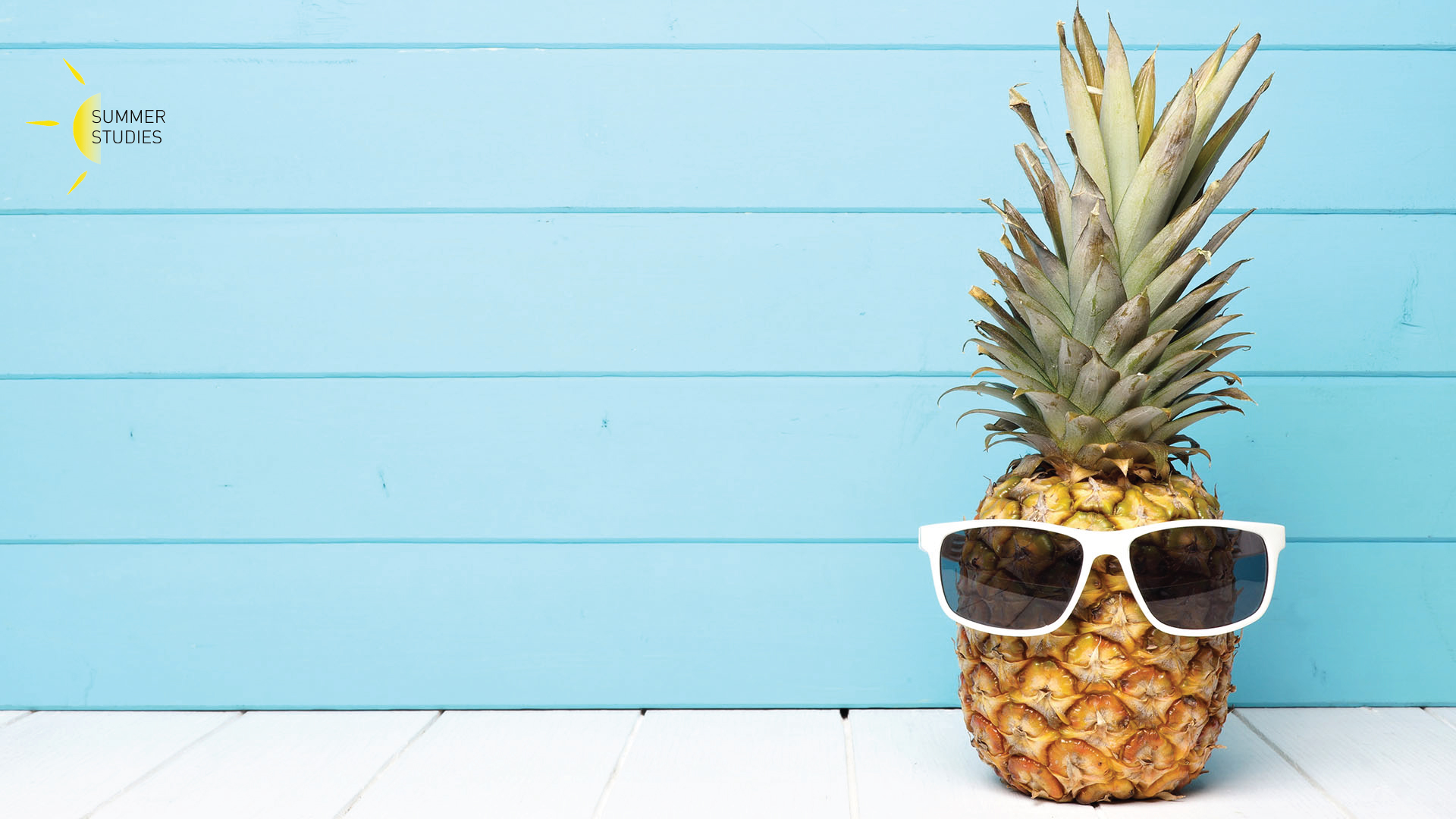 pineapple in sunglasses
