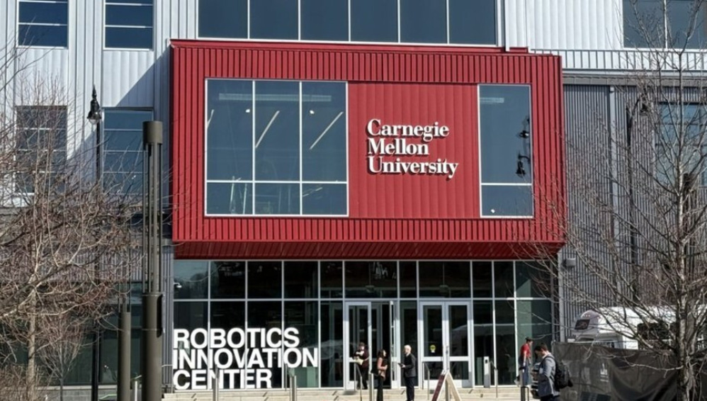 CMU Hosts Robotics, AI and Autonomy Forum at Its Robotics Innovation Center