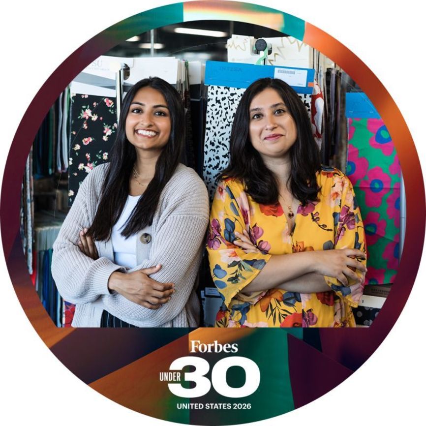 Refiberd Co-Founders Sarika Bajaj and Tushita Gupta (VentureBridge '20)