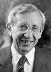richard-cyert.jpg