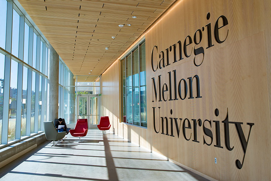 CMU Welcome Center Entrance