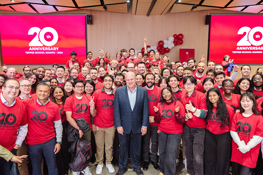 David Tepper with many faculty, staff, and students celebrating the 20th anniversary of the naming of the Tepper School of Business