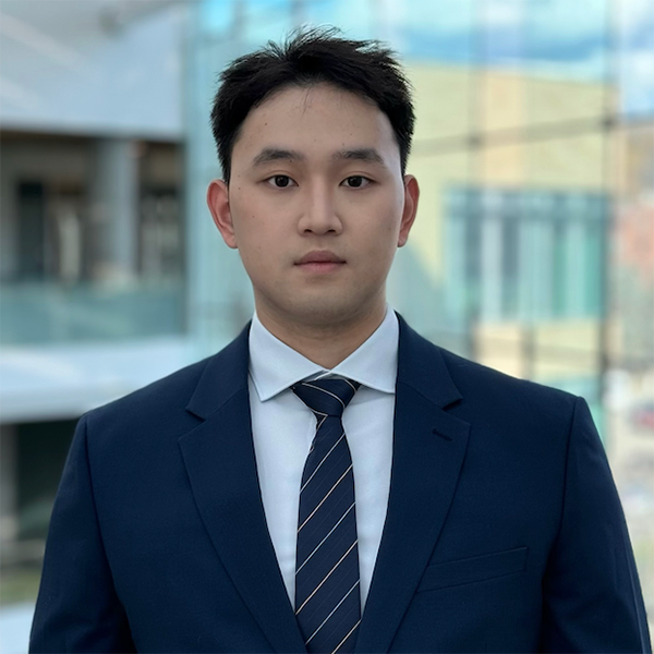Rongdong Chen Headshot.png