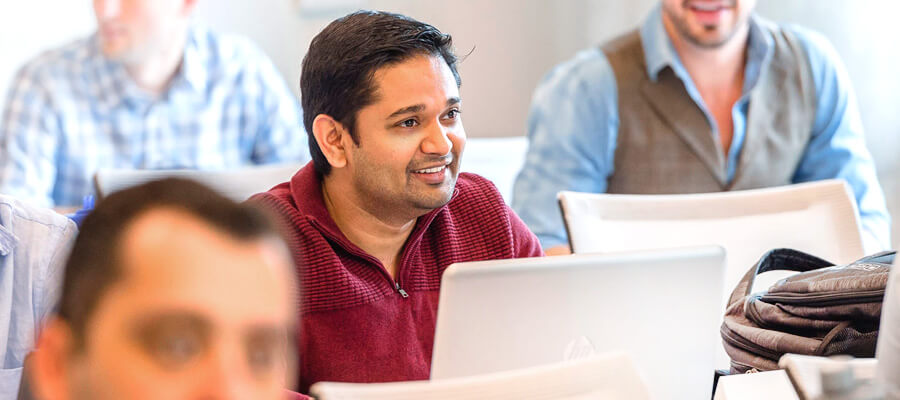 MBA student in a class in the Tepper Quad