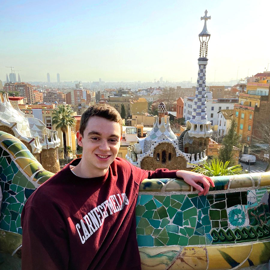 study-abroad-barcelona-900x900.jpg