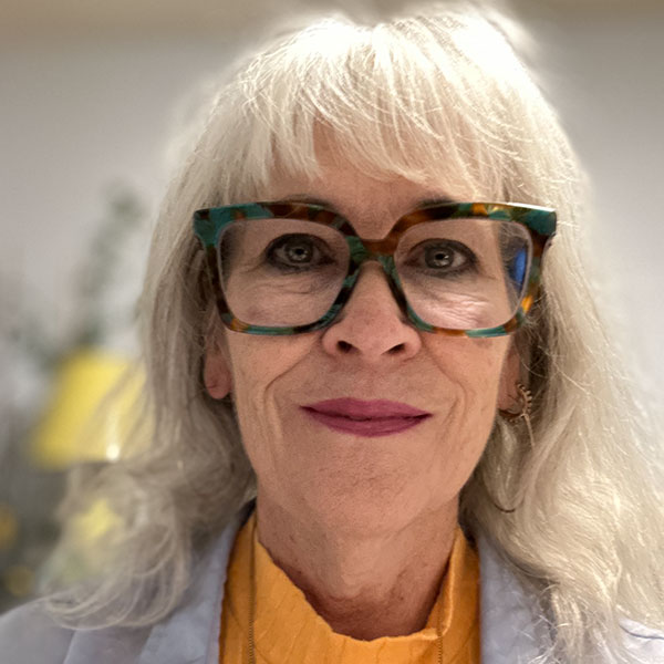 Judy Brooks headshot
