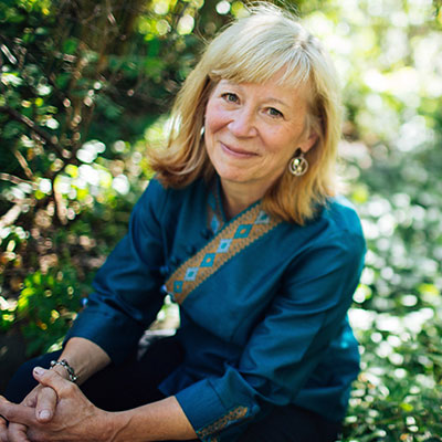Photo of Geraldine Richmond.